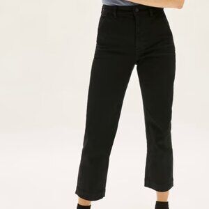 The Straight-Leg Crop Everlane